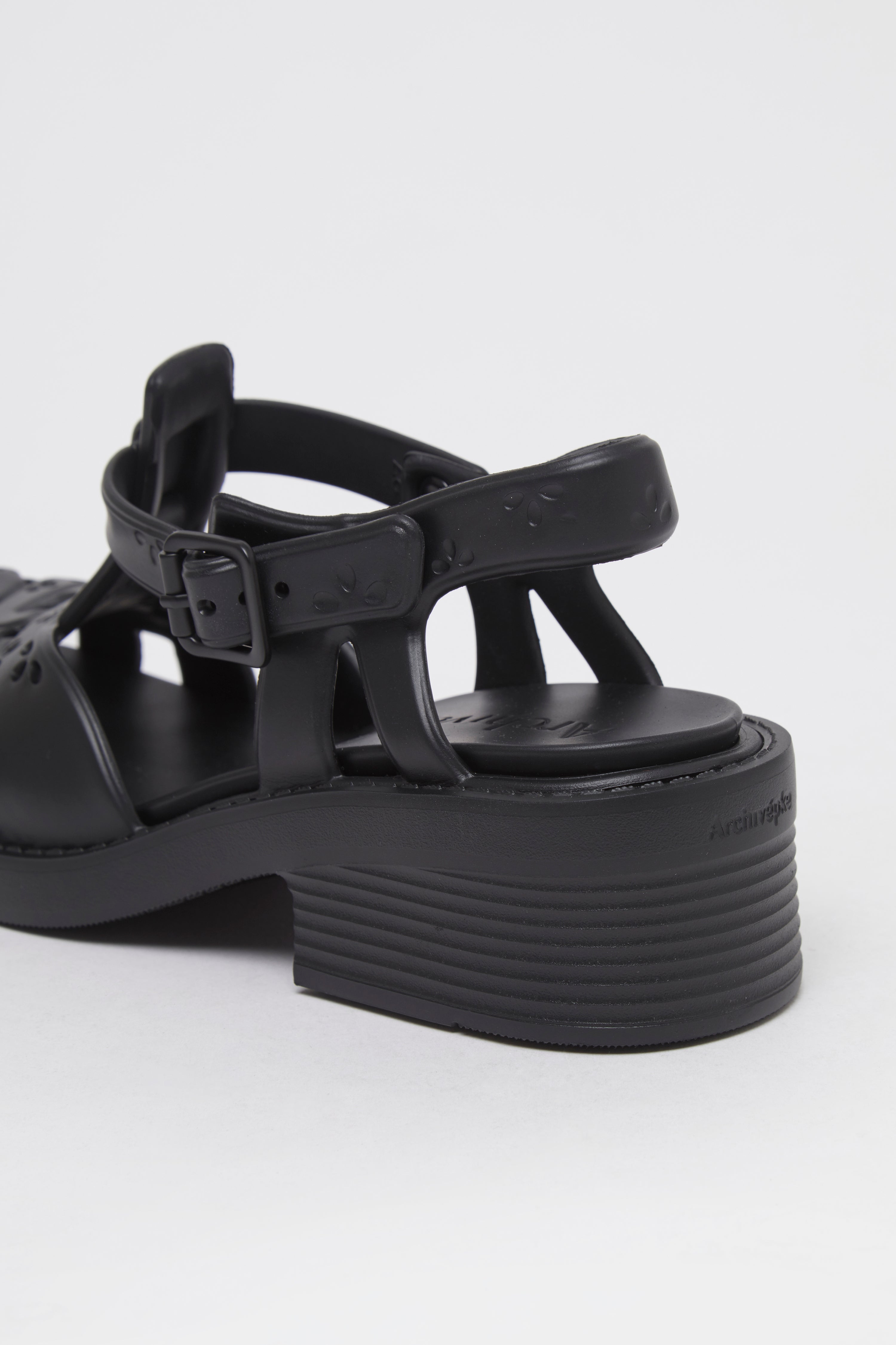 Epke rubber sandal