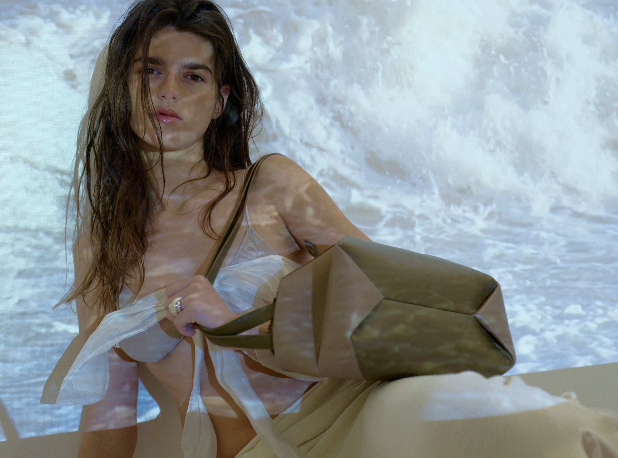 upload_20250218_OVBAX25020MCB_07_AE 05 061.jpg