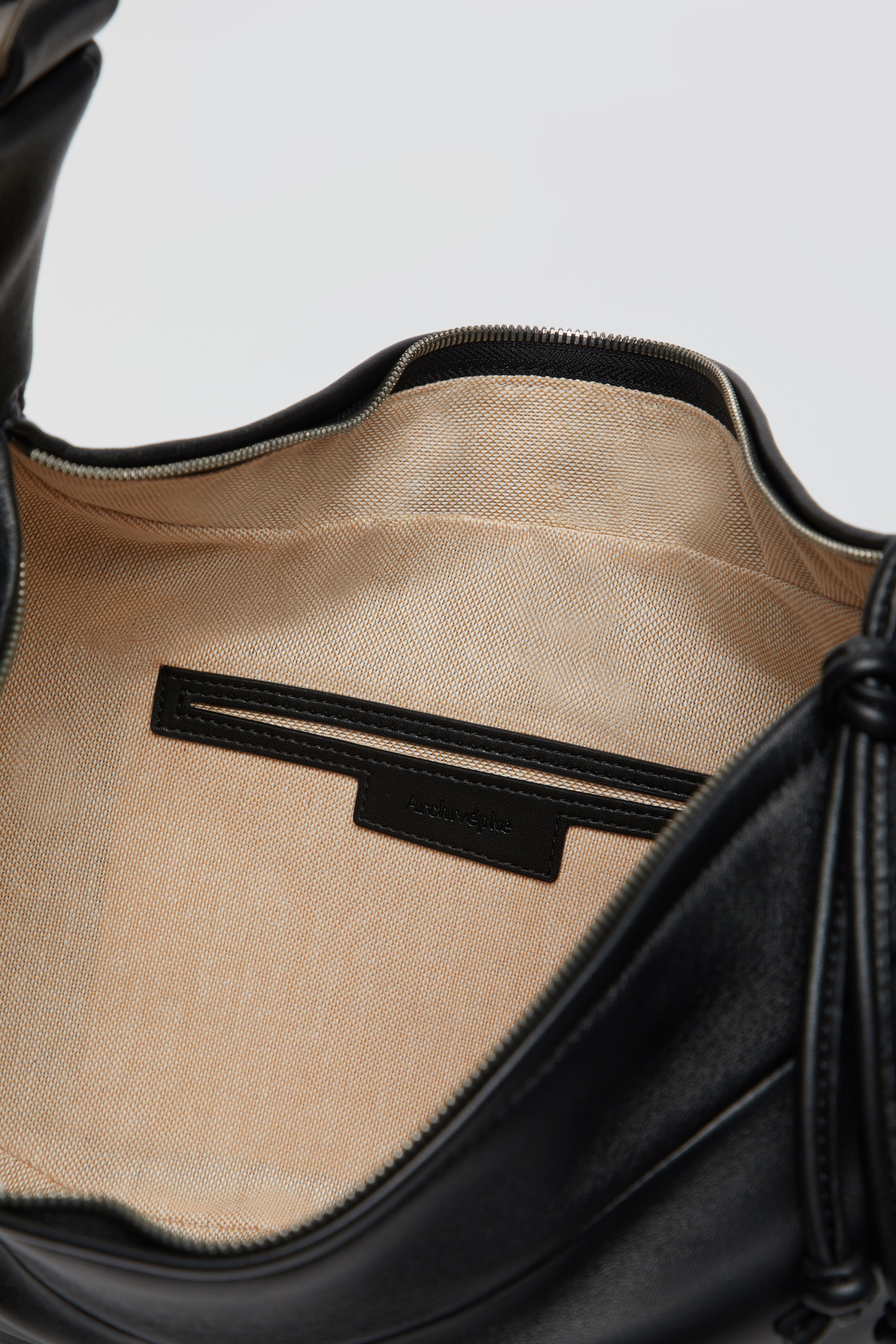 upload_20260302_OVBAX26053BLK_005_OVBAX26053BLK_LZ6.jpg의 사본.jpg