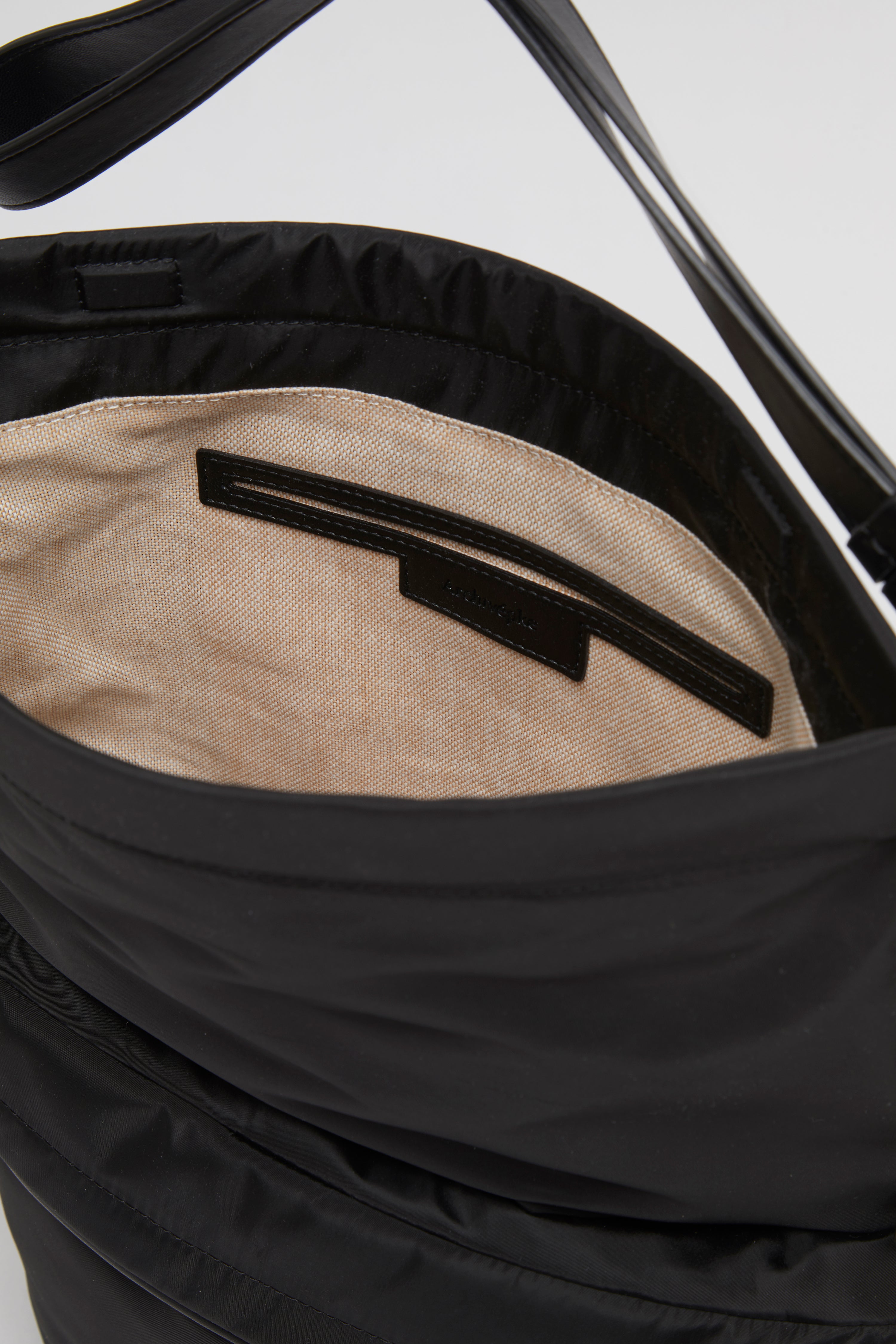 Nylon pocket bag