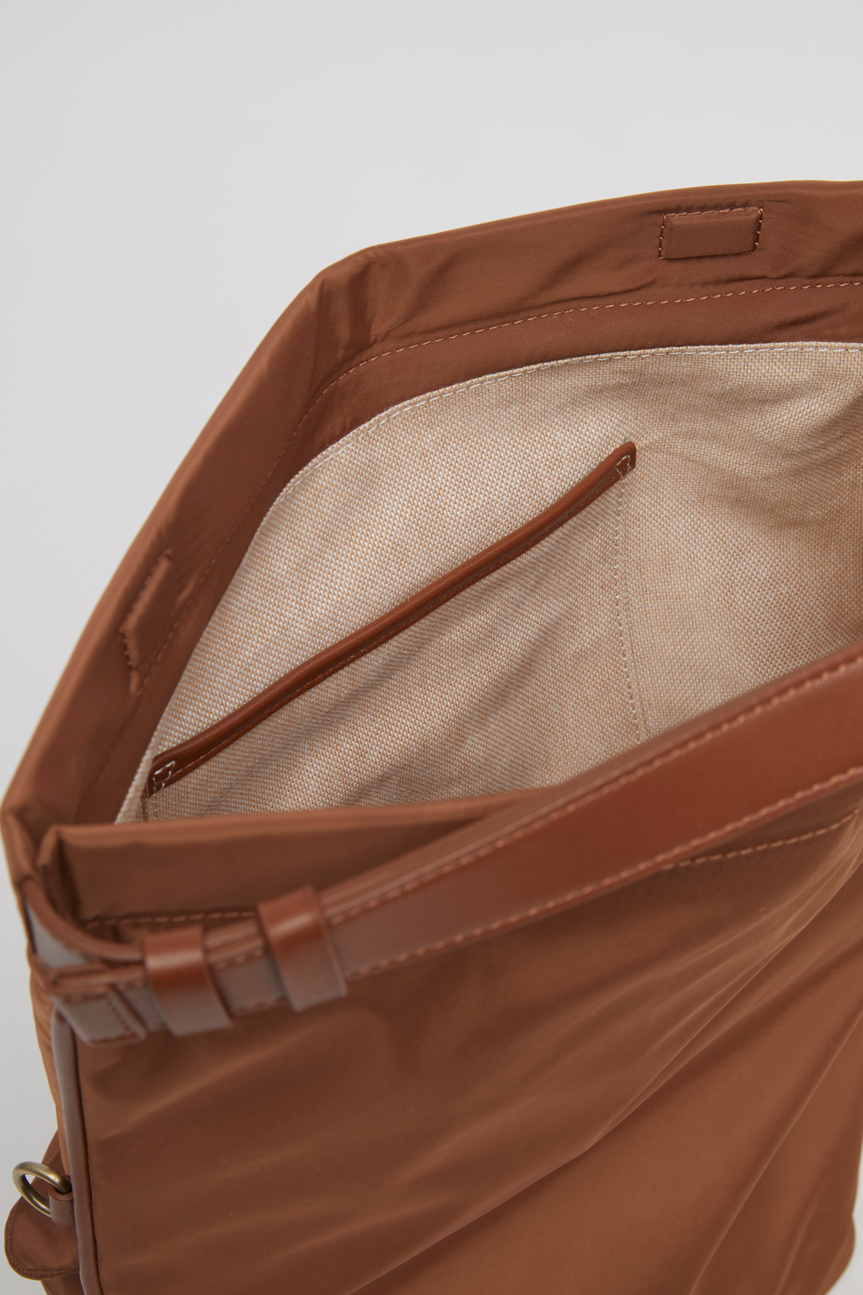 Nylon pocket bag