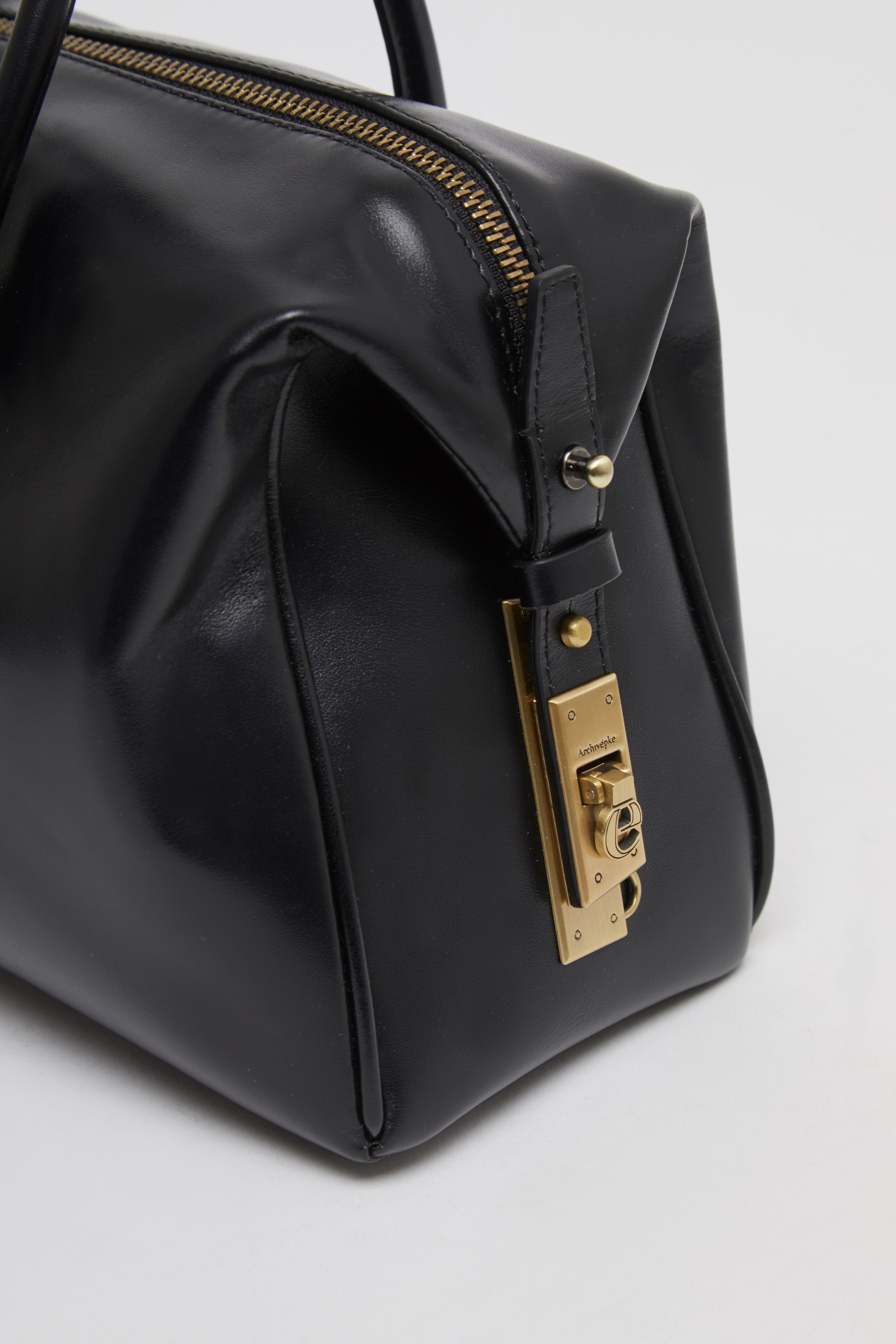 Clip tote bag