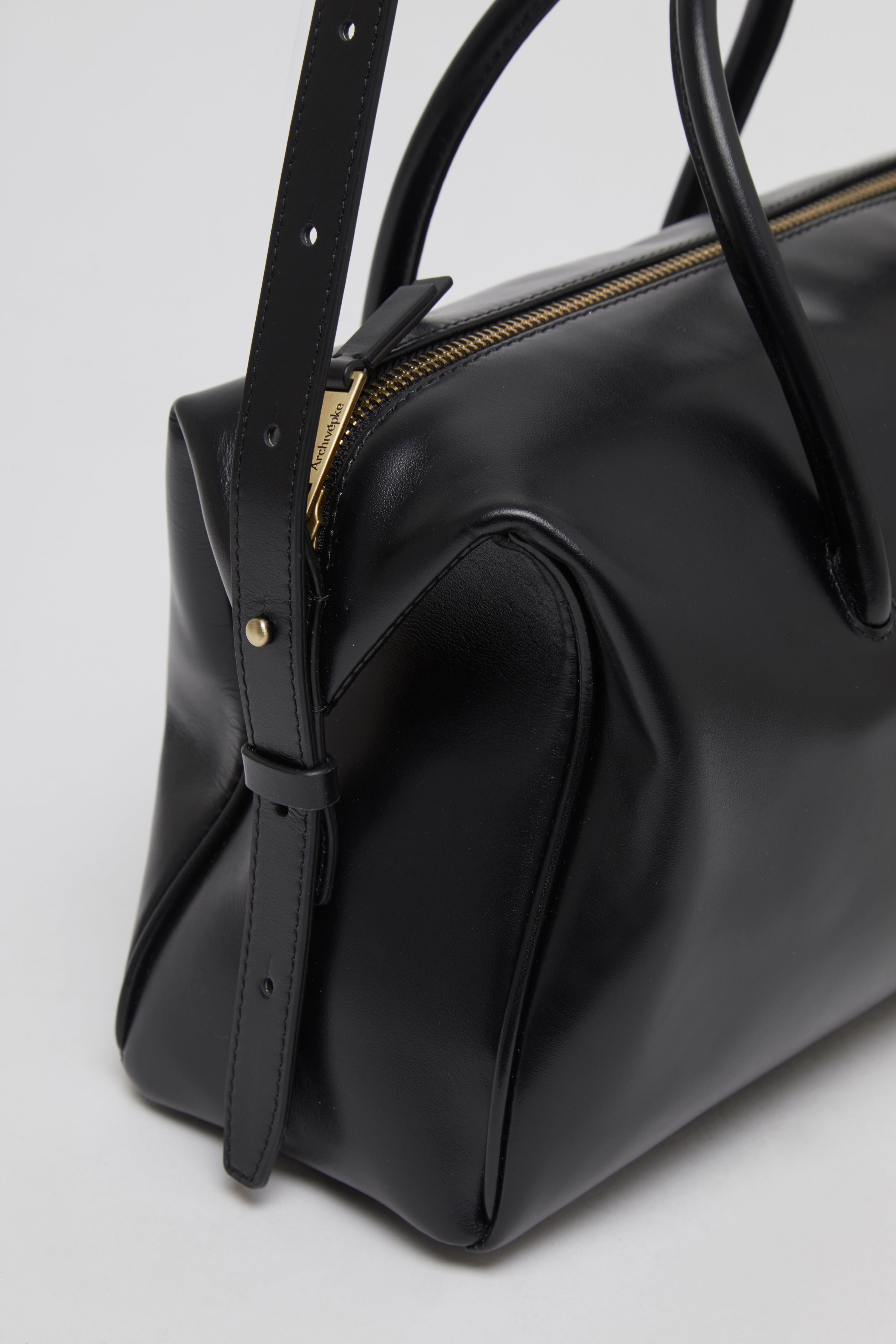 Clip tote bag