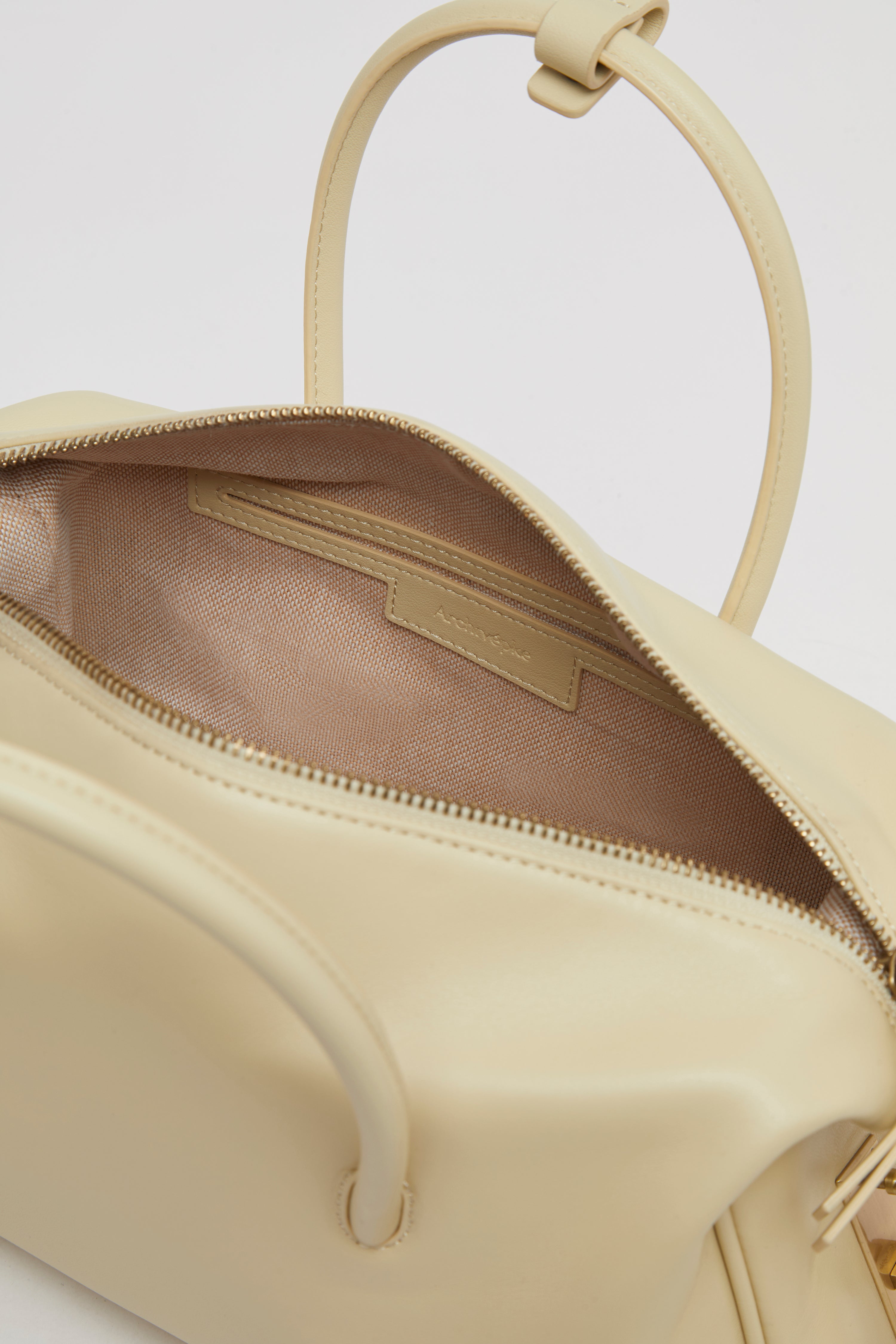 Clip tote bag