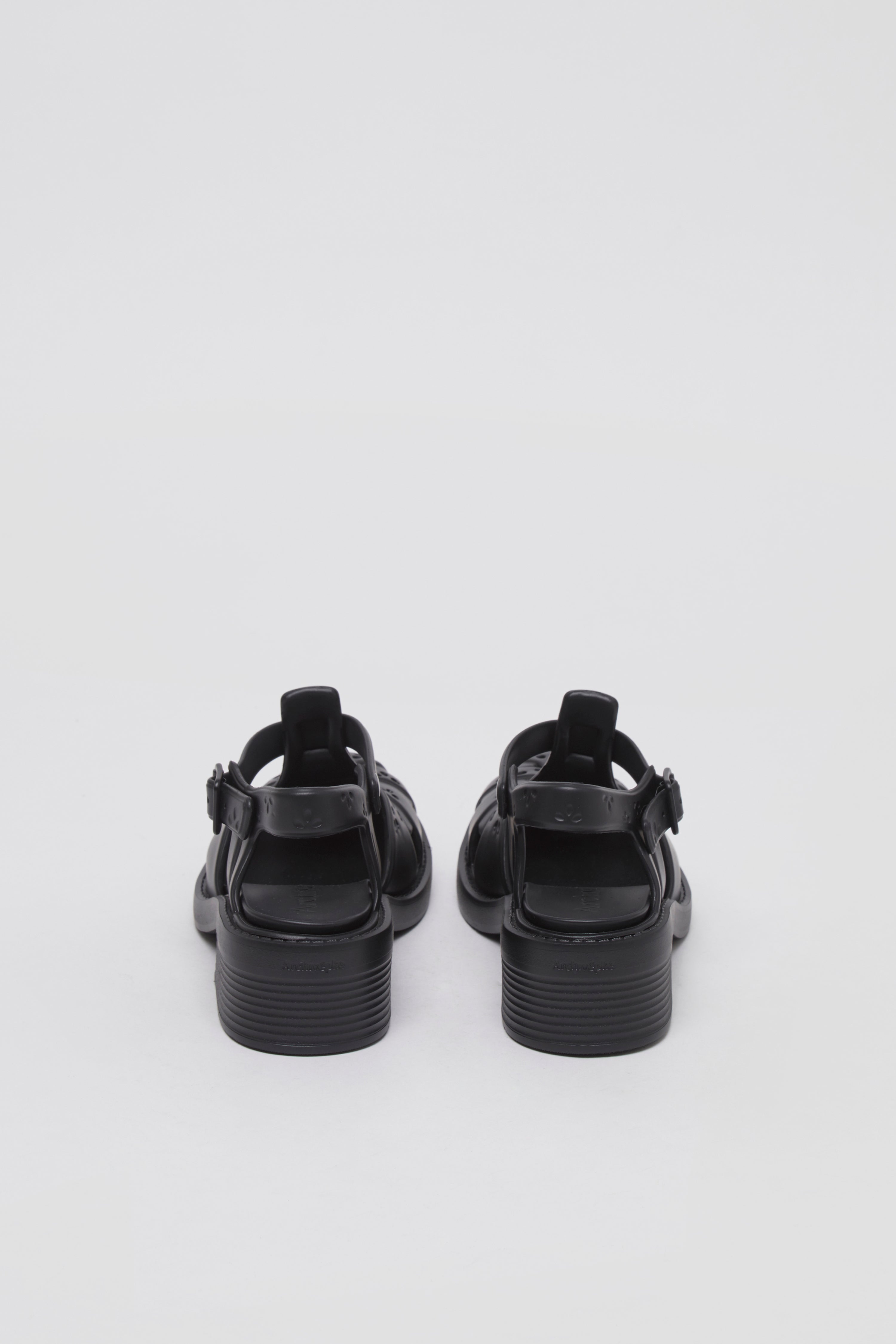 Epke rubber sandal