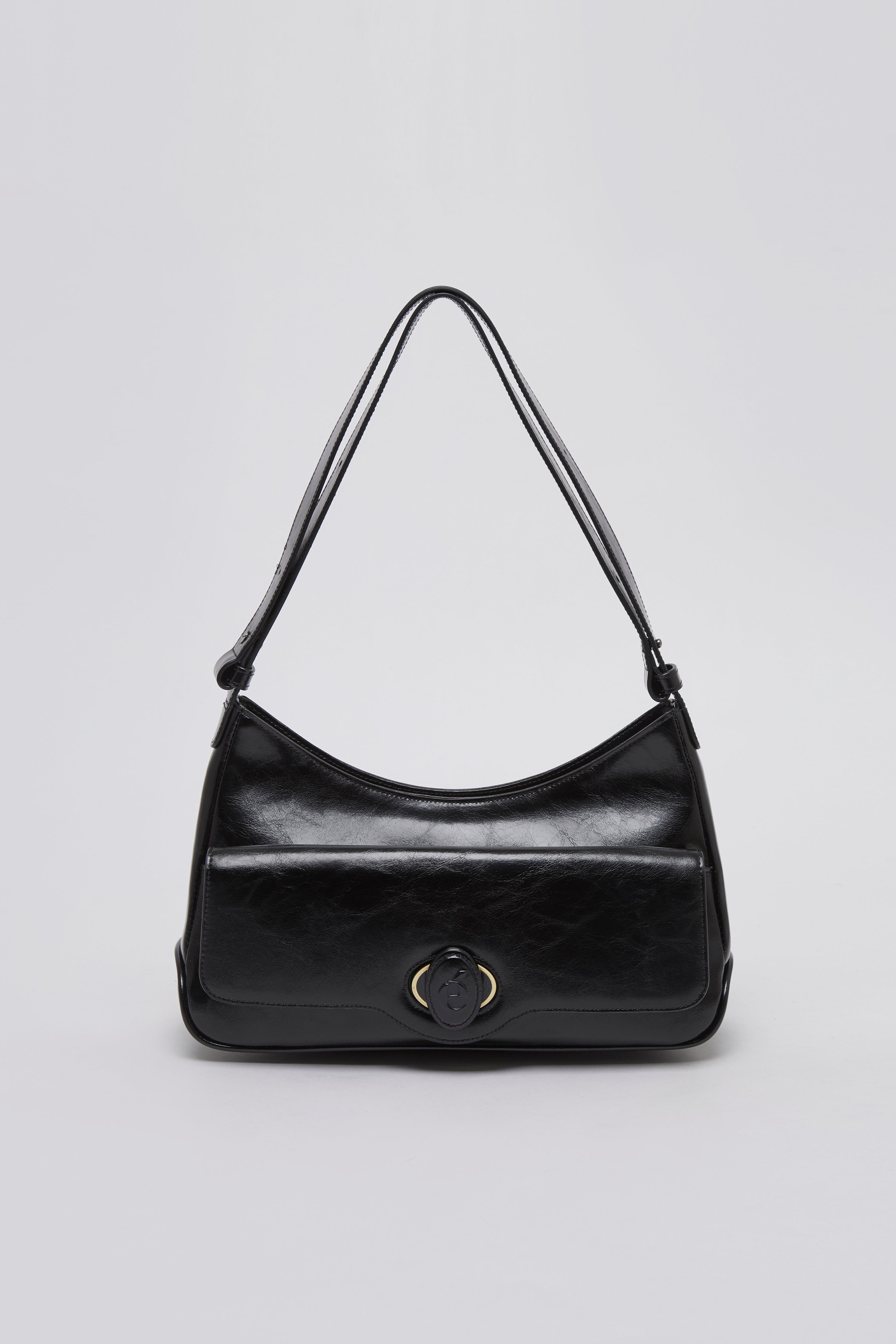 Oval room bag