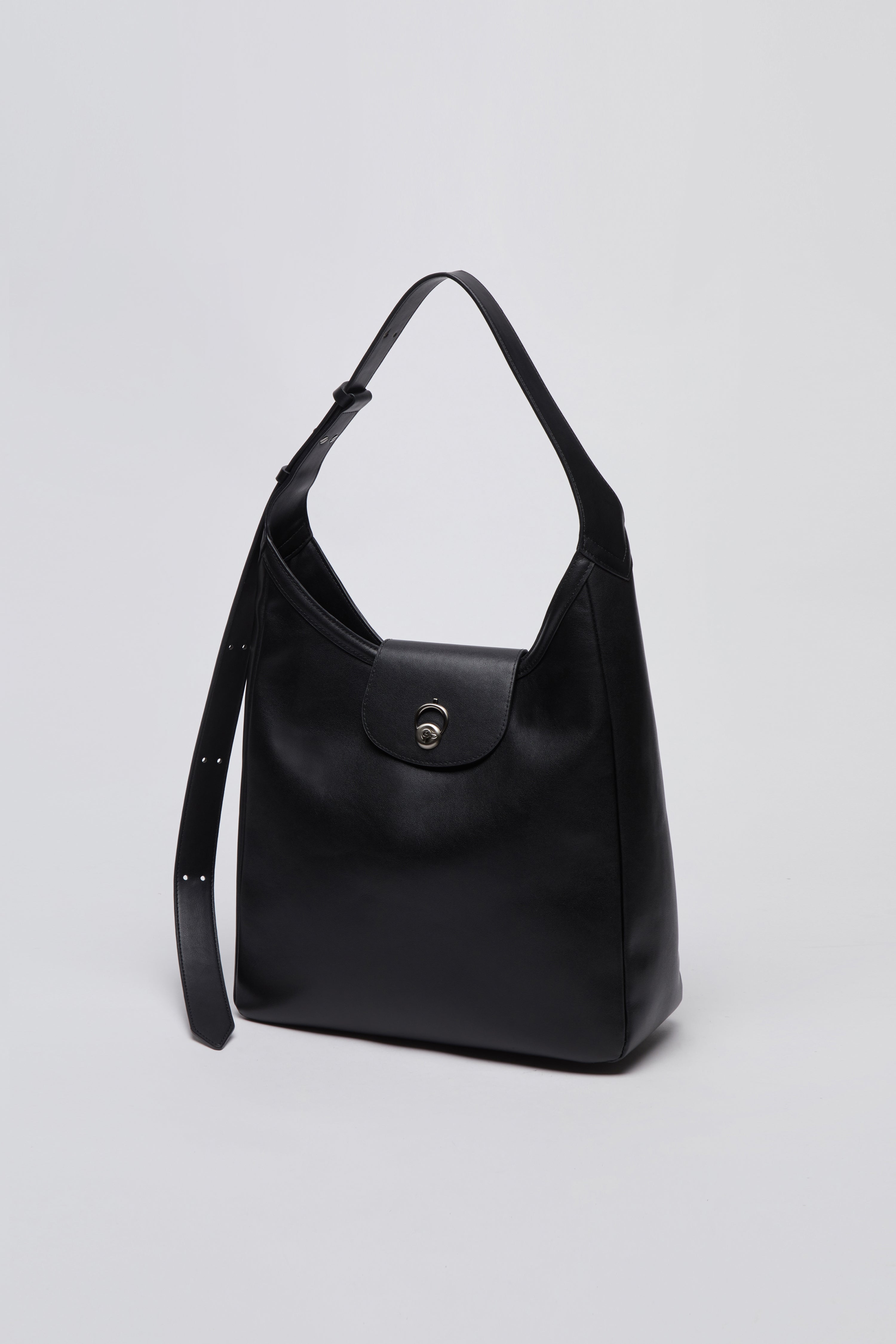 ★韓国人気★Archivepke★Triangle slig-back ☆韓国人気☆Archivepke☆Triangle slig-back Designer fashion