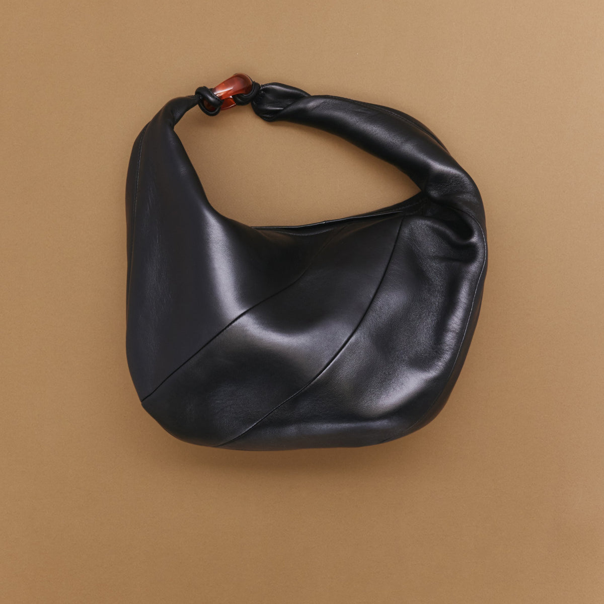 Fling twist bag