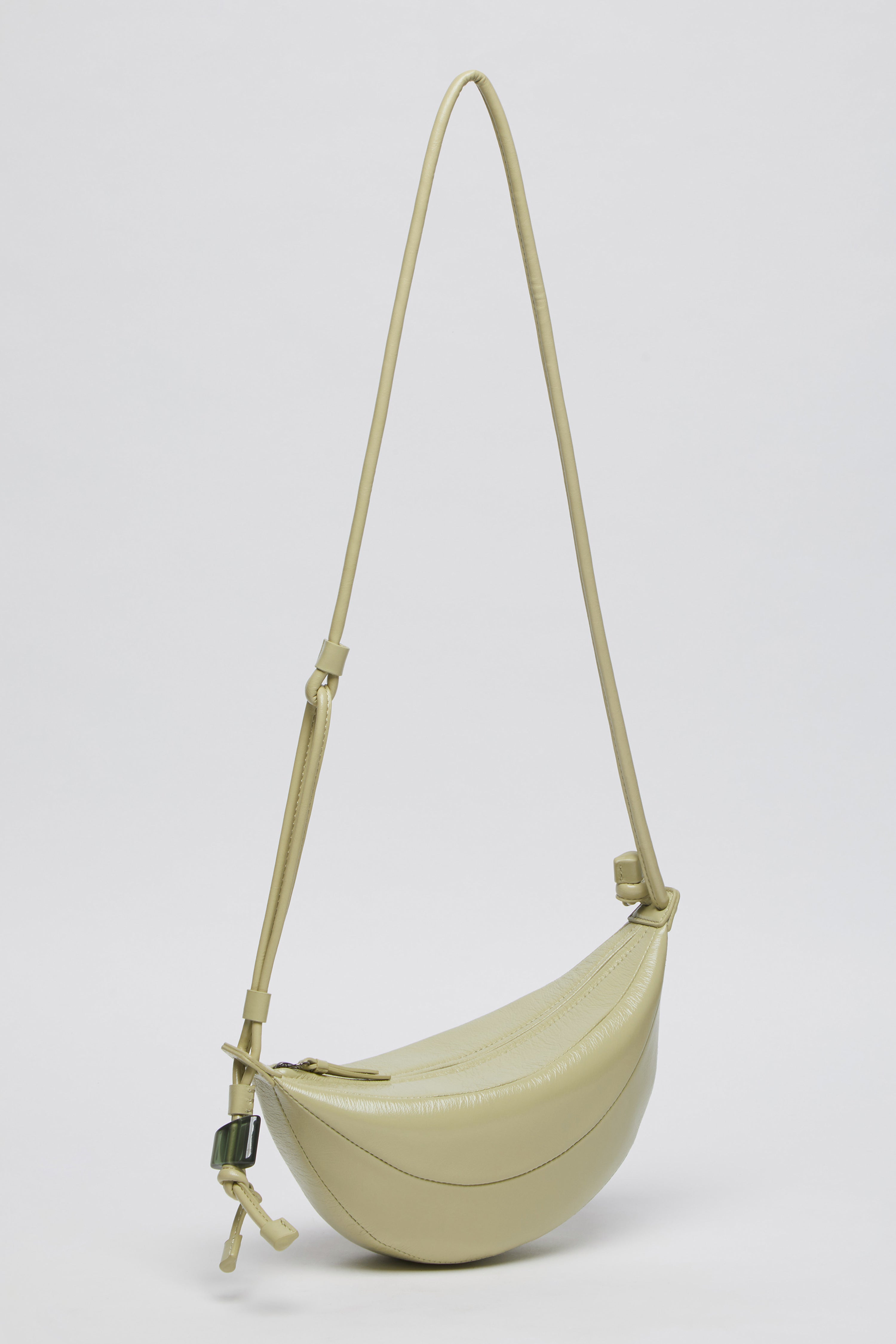 Small fling bag
