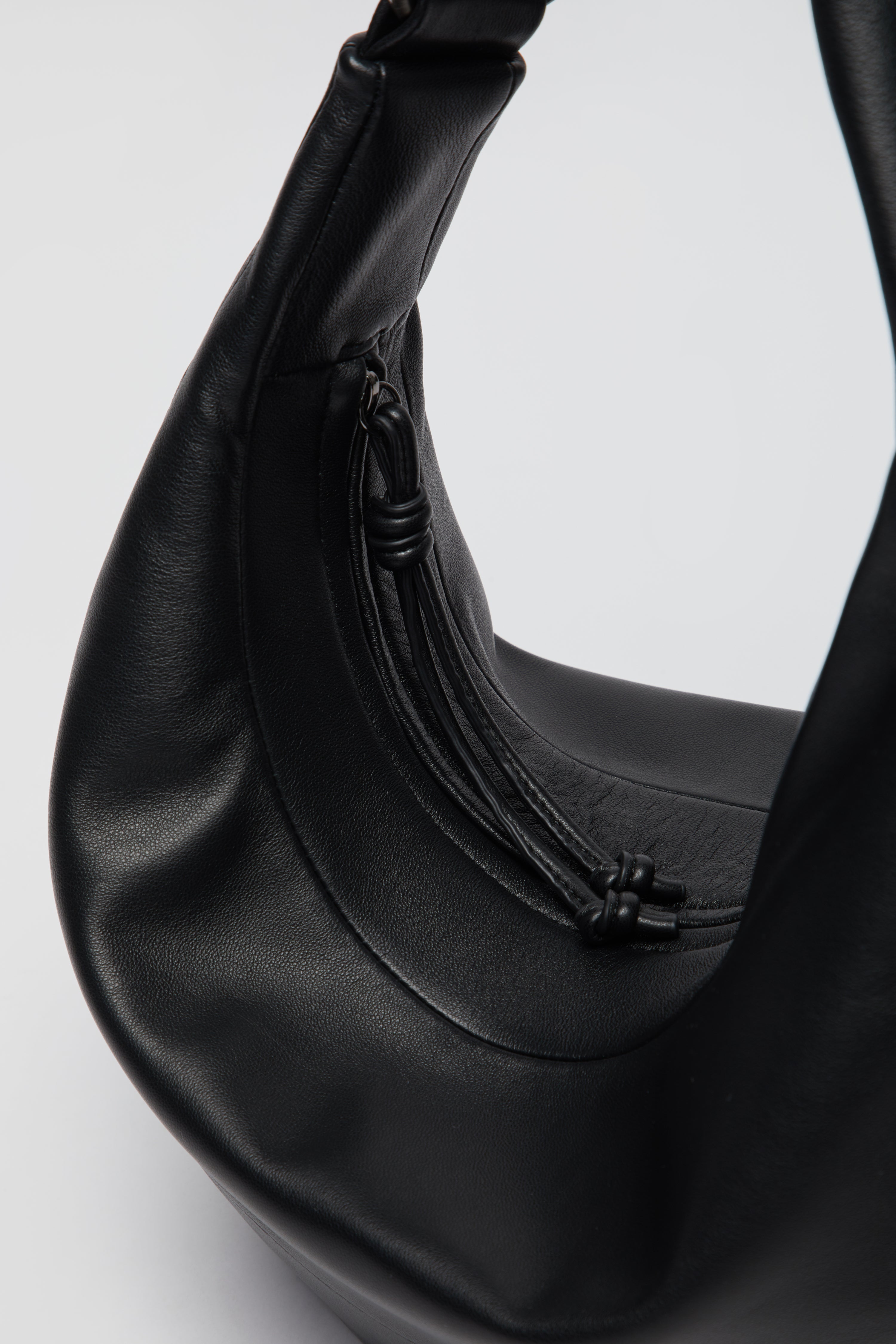 upload_20260302_OVBAX26053BLK_004_OVBAX26053BLK_LZ5.jpg의 사본.jpg